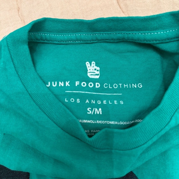 JUNK FOOD Mickey Mouse Sunglasses Tee Shirt Green - Picture 5 of 5